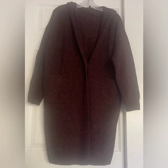 Uniqlo Women's Hooded Wool Cardigan Jacket Oversized Sz Small Wine Burgundy NWT - Picture 5 of 5
